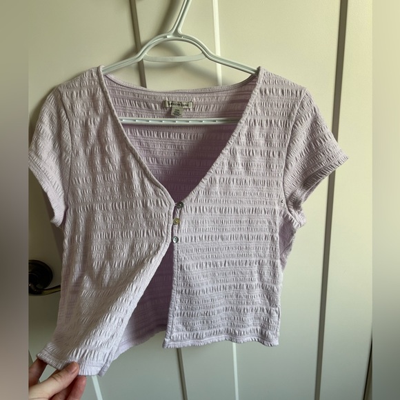 American Eagle Button-Front Split Hem Tee - Picture 2 of 5